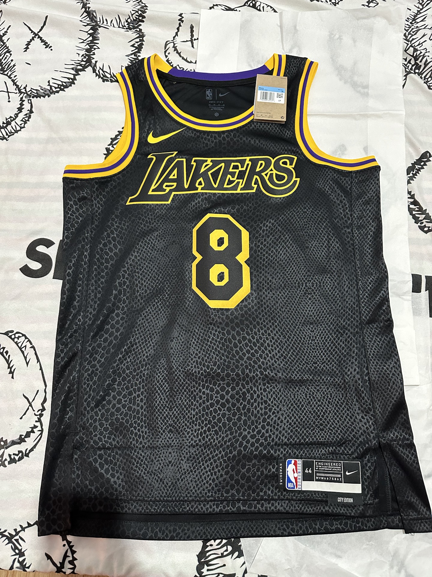 Kobe Bryant's No. 24 jersey (origin of Kobe Bryant's No. 24 jersey)